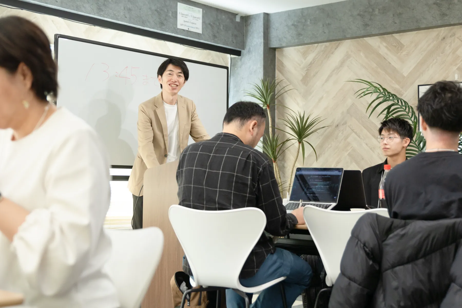 社内の写真